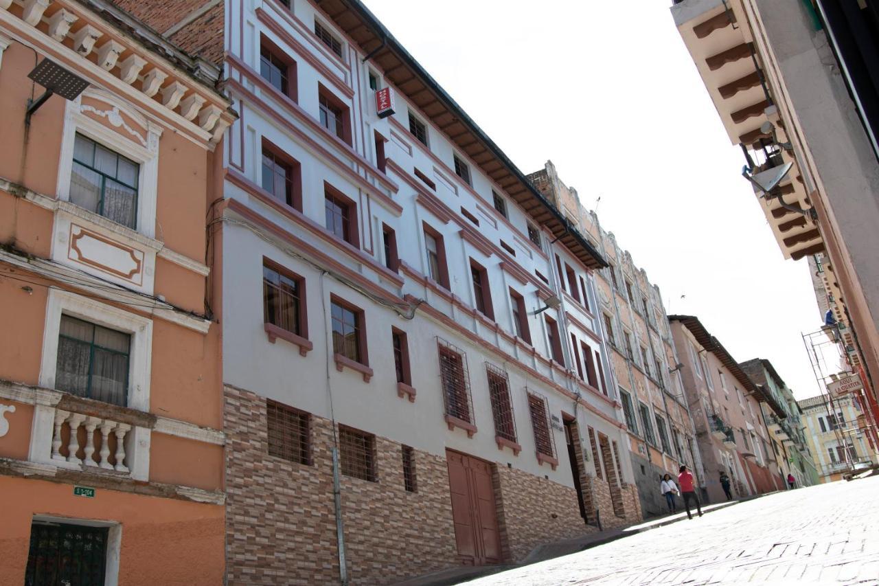 Hostal Carlos Luis キト エクステリア 写真