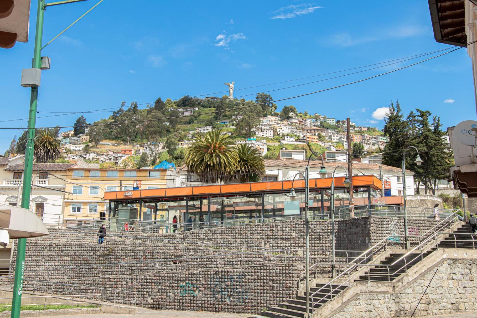 Hostal Carlos Luis キト エクステリア 写真
